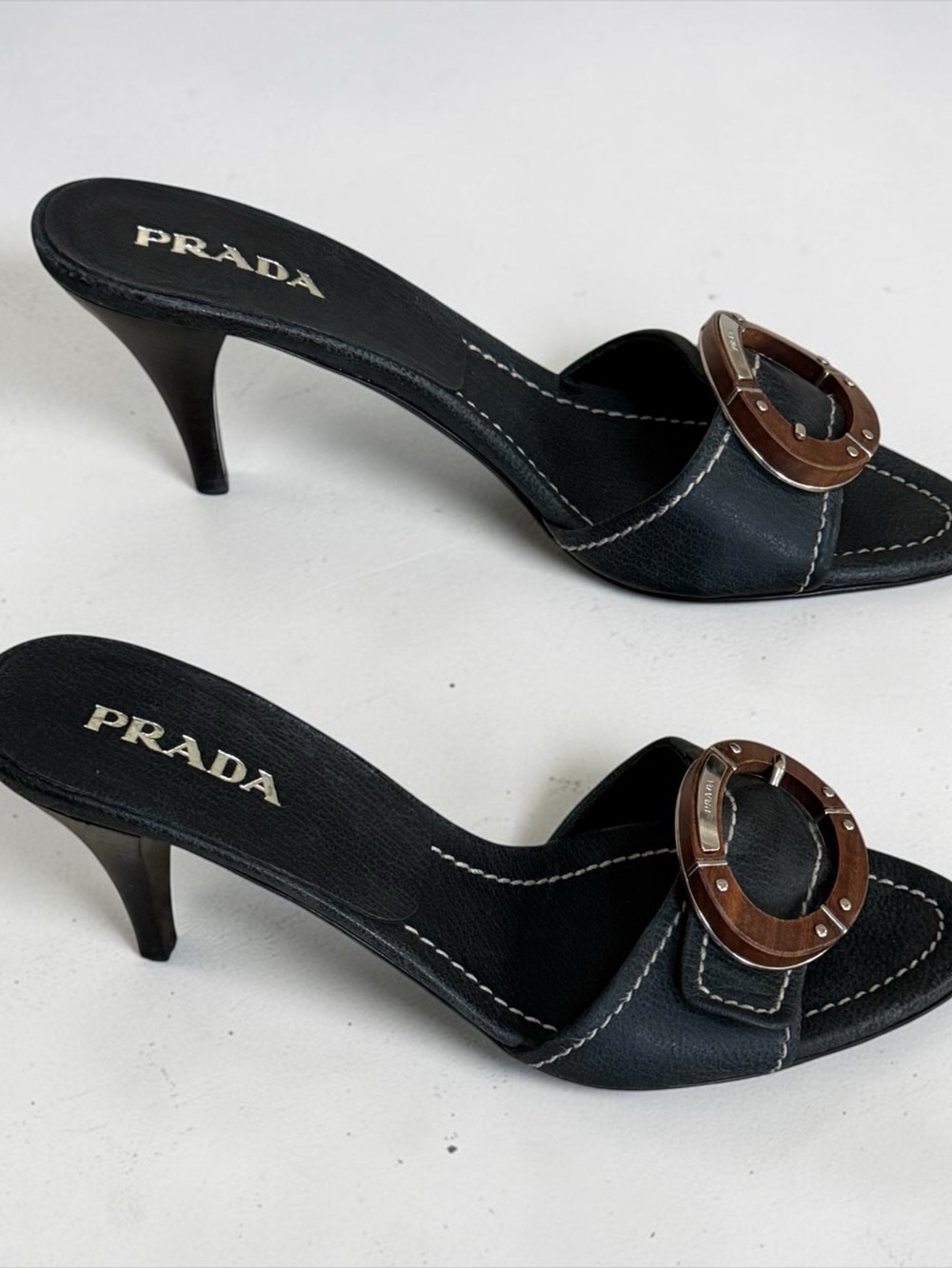 Authentic Vintage Prada Navy Blue Leather Mule Slides Wood Buckle! 36(EU) 6(US) - Picture 5 of 16